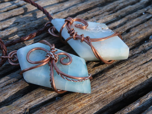 Teal Brazilian Agate and Copper Wire Pendant Necklace