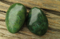 Polished Emerald Verdite Galet - Palmstones x 12 From Zimbabwe