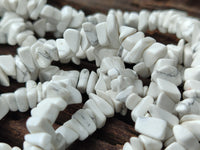 Polished White Magnesite - Howlite Tumble Chip Beaded Necklace - Sold Per Item - From Zimbabwe