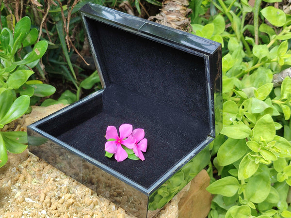 Hand Made Jet Lignite Jewellery Box x 1 From Swaziland