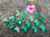 Hand Made Flower Malachite Africa Pendants - sold per item - From Congo