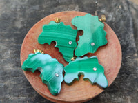 Hand Made Flower Malachite Africa Pendants - sold per item - From Congo