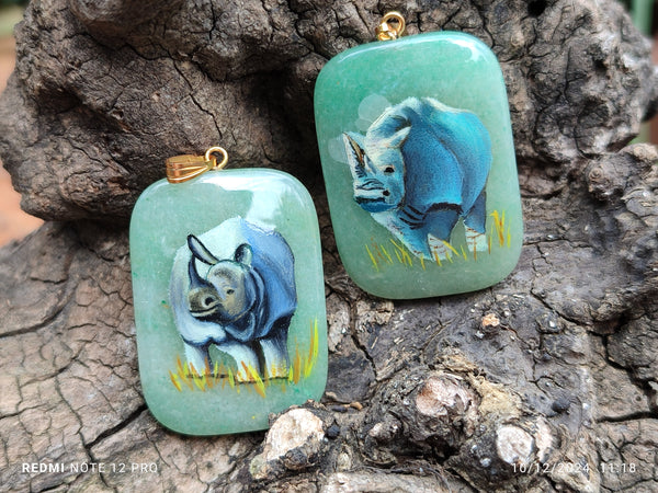 Polished Aventurine Pendant with Hand Painted Rhino - Sold Per Item - From Zimbabwe