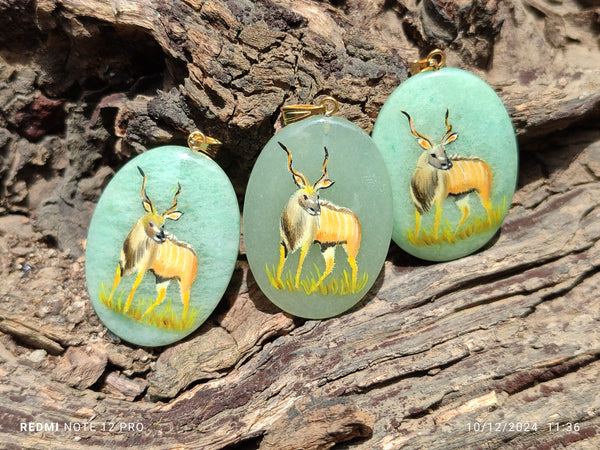 Polished Aventurine Pendant with Hand Painted Kudu - Sold Per Item - From Zimbabwe