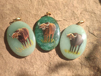 Polished Aventurine Pendant with Hand Painted Buffalo - Sold Per Item - From Zimbabwe