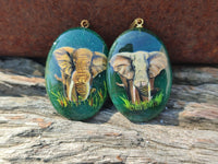 Polished Aventurine Pendant with Hand Painted Elephant - Sold Per Item - From Zimbabwe