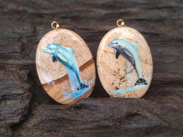 Polished Picture Stone Pendant with Hand Painted Dolphin - Sold Per Item - From Namibia