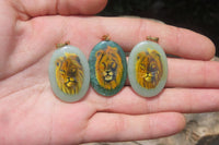 Polished Aventurine Pendant with Hand Painted Lion - Sold Per Item - From Zimbabwe