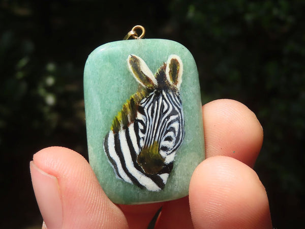 Polished Aventurine Pendant with Hand Painted Zebra - Sold Per Item - From Zimbabwe