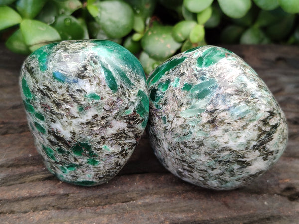 Polished Emerald Mica In Matrix Standing Free Forms x 4 From Mutoko, Zimbabwe