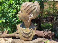 Hand Made Green Verdite African Woman Bust x 1 From Zimbabwe