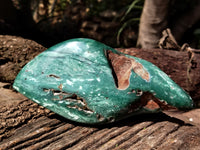 Polished Emerald Mtorolite Free Form x 1 From Mutorashanga, Zimbabwe