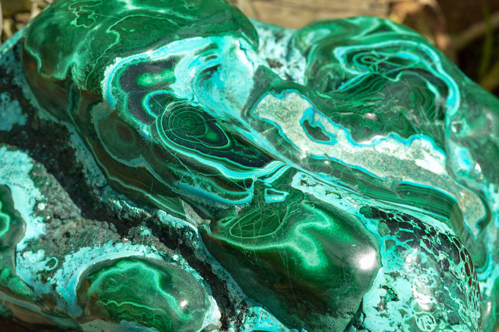 BEAUTIFUL!! Hand Carved and Polished 2024 Malachite Box