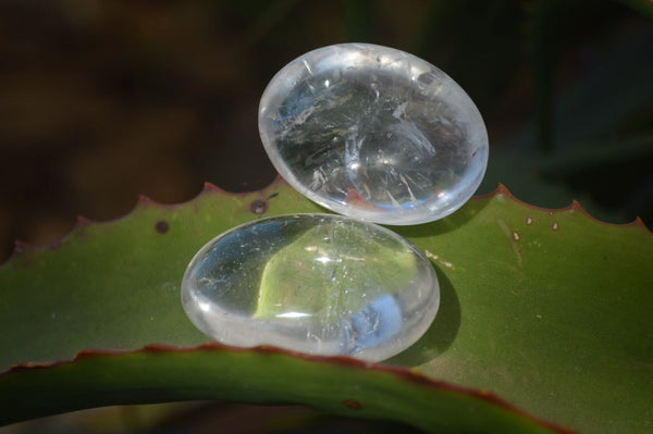 Polished Small Semi Optic Quartz Galet / Palm Stones x 35 From Madagascar