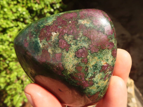 Polished Fluorescent Ruby Corundum In Chrome Verdite Free Forms x 3 From Zimbabwe