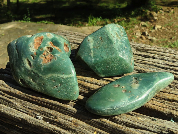 Polished Green Mtorolite 