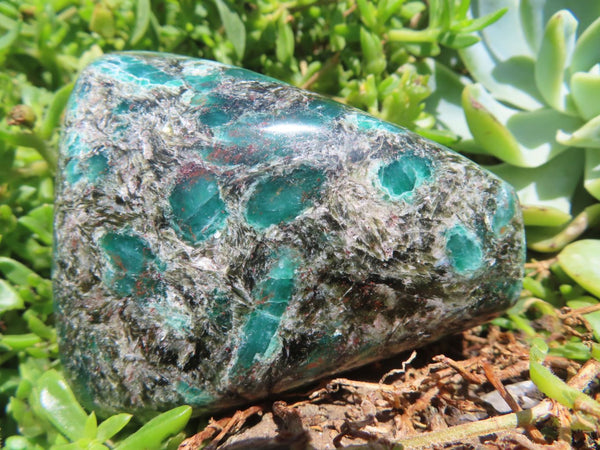 Polished Green Emerald in Matrix Standing Free Forms x 2 From Zimbabwe - TopRock